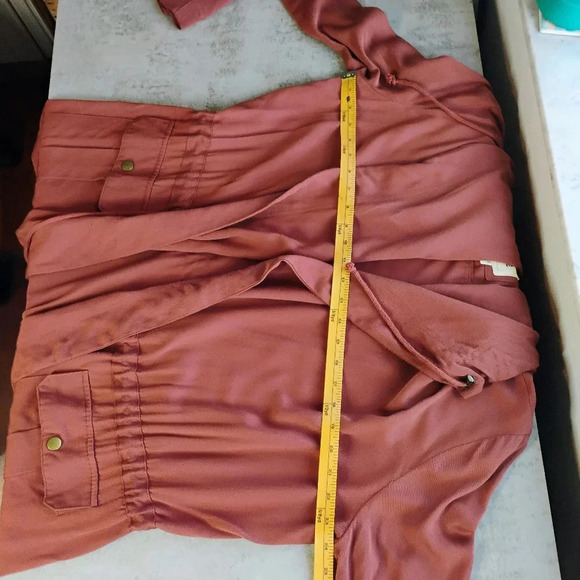 Billabong Lightweight Hooded Rose Vale Red Open Front Utility Jacket Size Medium - Picture 13 of 14